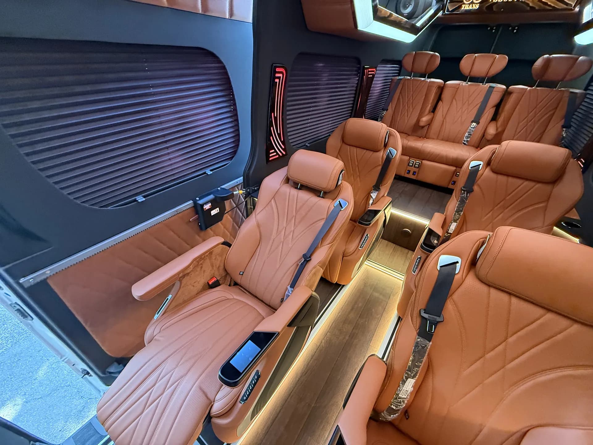 VIP-переоборудование Mercedes-Benz Sprinter preview 9
