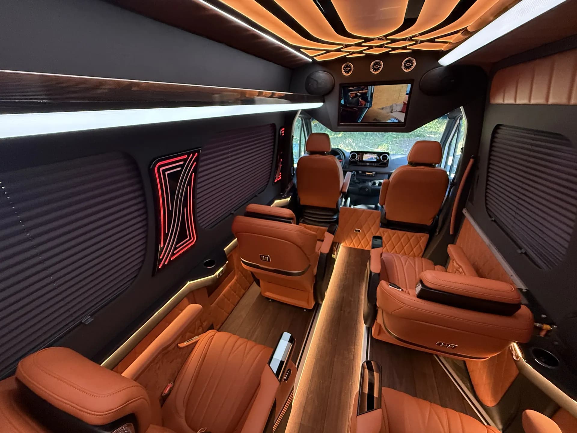 VIP-переобладнання Mercedes-Benz Sprinter
