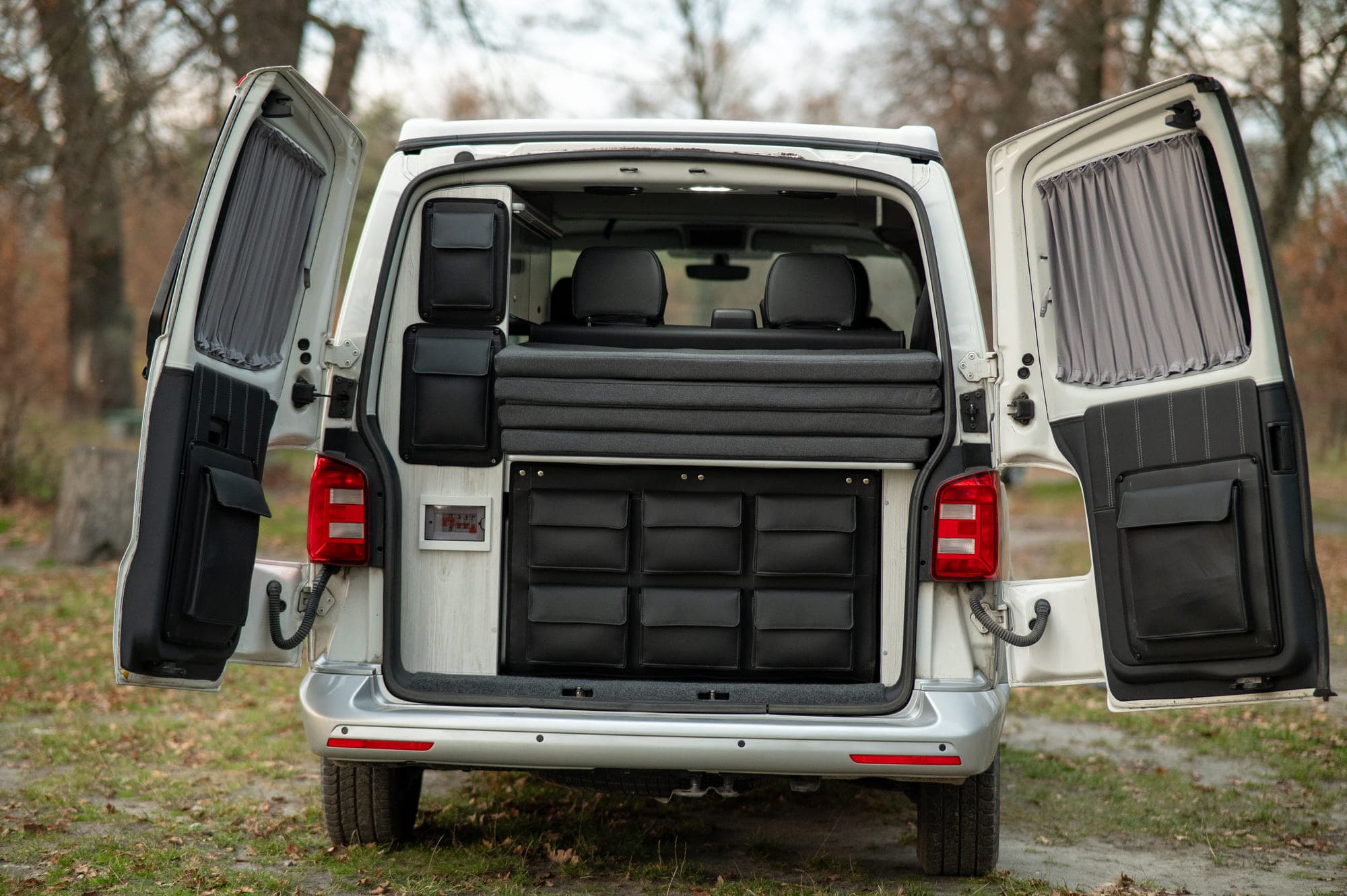 Переобладнання VW California в автодім: компактний кемпер для подорожей preview 2